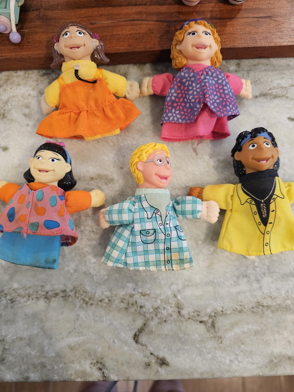 Assorted Kids Fingers Puppets Set — Multicolor Plush Characters